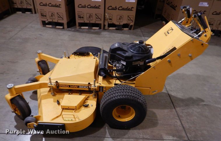 image for item KW9723 2018 Cub Cadet Pro HW300  ZTR lawn mower