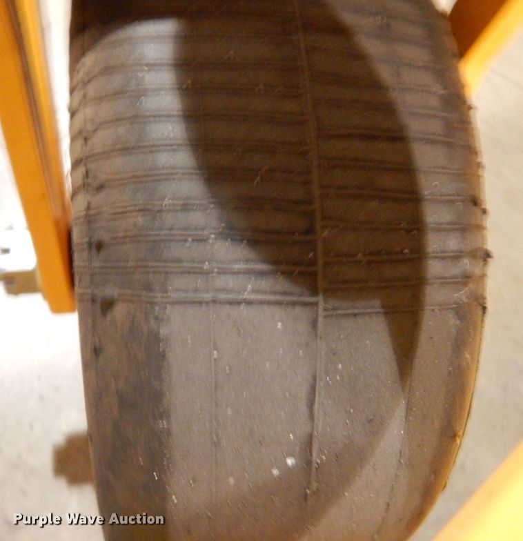 image for item KW9723 2018 Cub Cadet Pro HW300  ZTR lawn mower