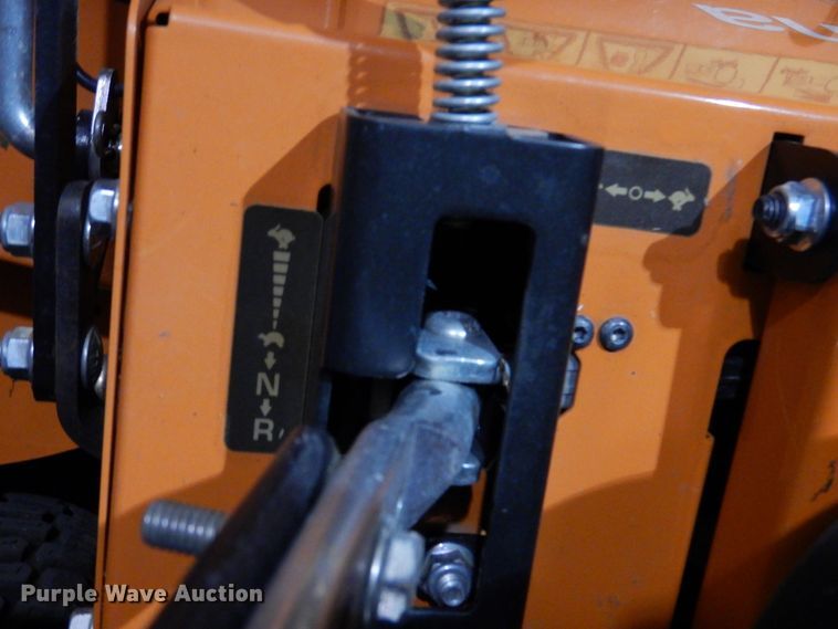 image for item KW9724 2018 Husqvarna M-ZT61  ZTR lawn mower