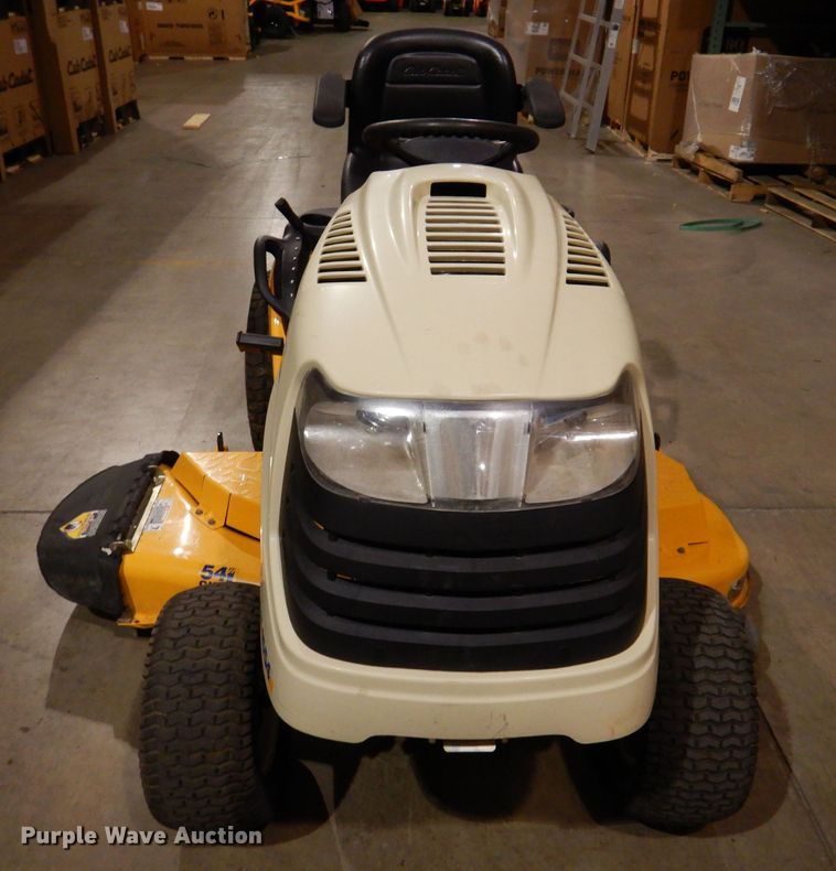 image for item KW9725 2007 Cub Cadet GT1554  lawn mower