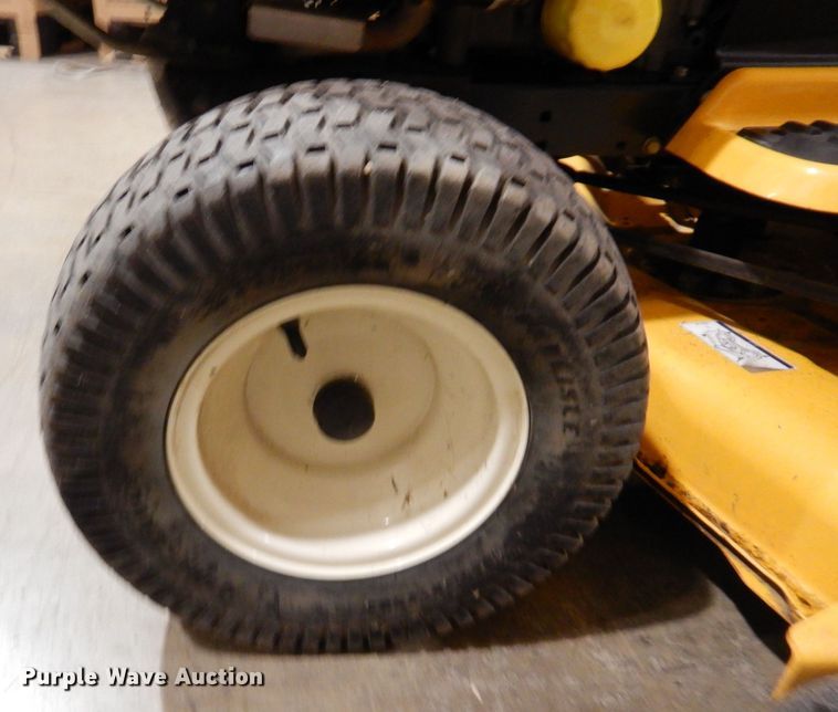 image for item KW9725 2007 Cub Cadet GT1554  lawn mower