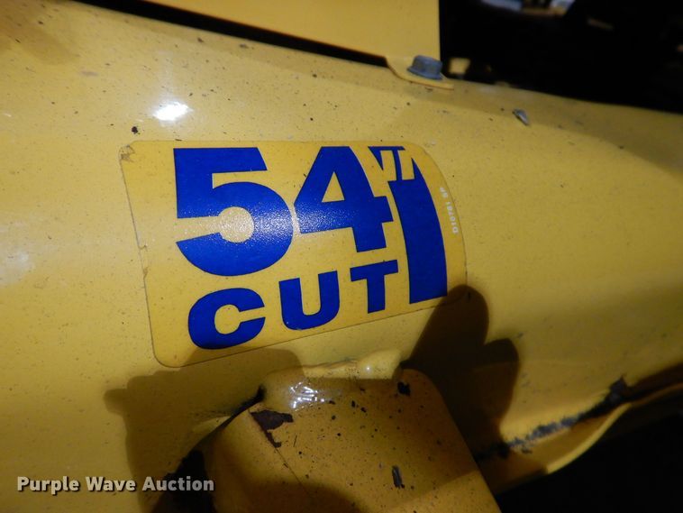 image for item KW9725 2007 Cub Cadet GT1554  lawn mower