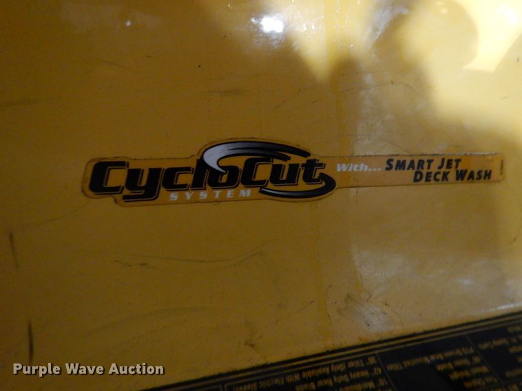 image for item KW9725 2007 Cub Cadet GT1554  lawn mower