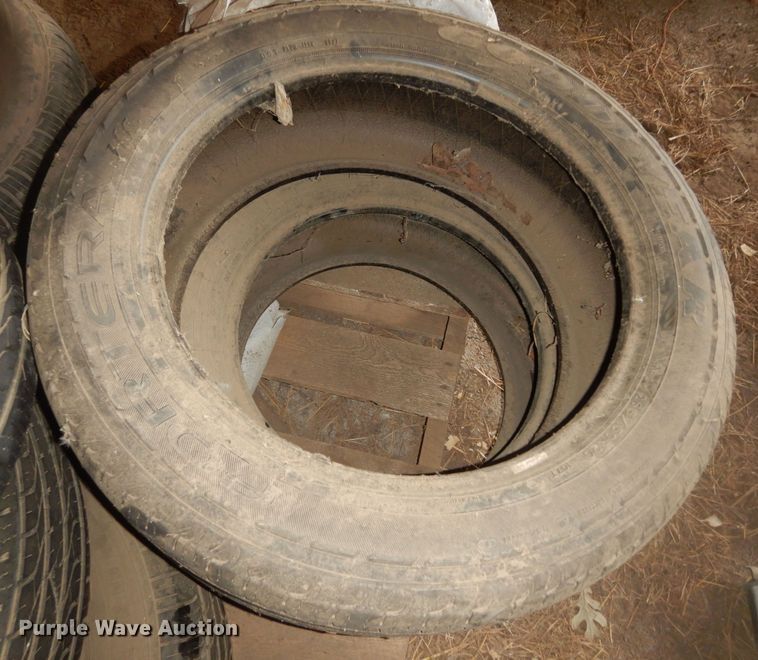 (8) tires in Topeka, KS Item LG9911 sold Purple Wave