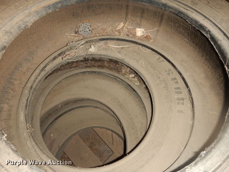 image for item LG9911 (8) tires