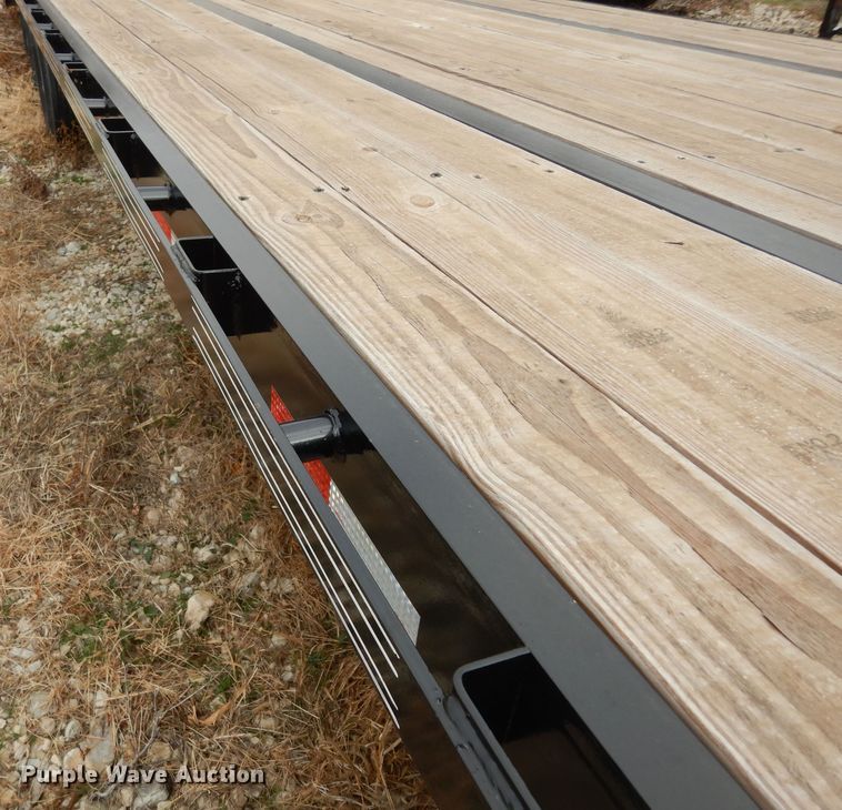 image for item LG9932 2021 Elite  equipment trailer