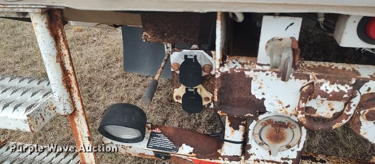 image for item LK9296 2002 Freightliner FL70  bucket truck