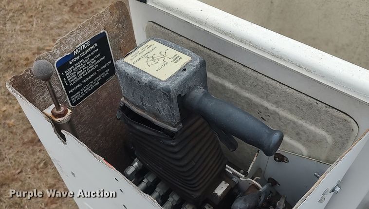 image for item LK9296 2002 Freightliner FL70  bucket truck