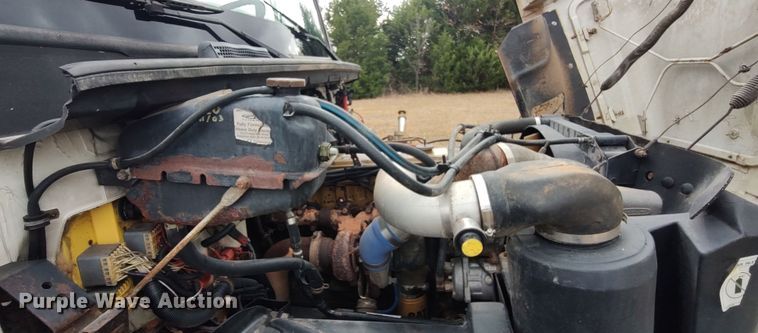 image for item LK9296 2002 Freightliner FL70  bucket truck