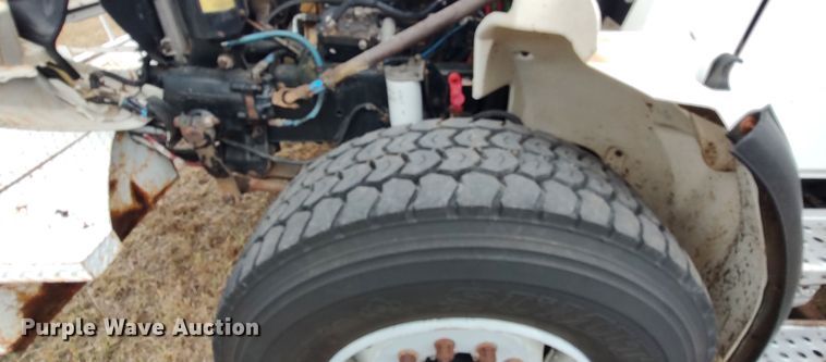 image for item LK9296 2002 Freightliner FL70  bucket truck