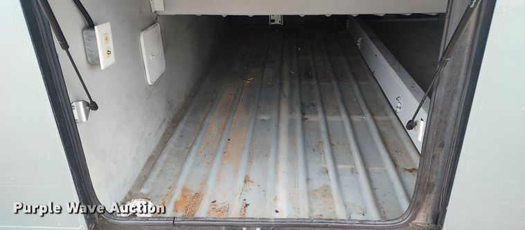 image for item LK9301 2001 Monaco Endeavor  RV