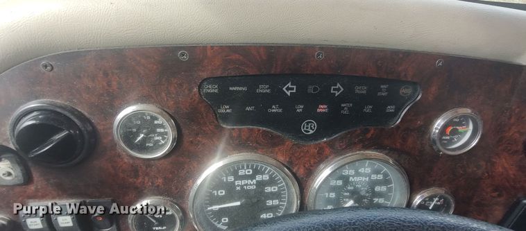 image for item LK9301 2001 Monaco Endeavor  RV