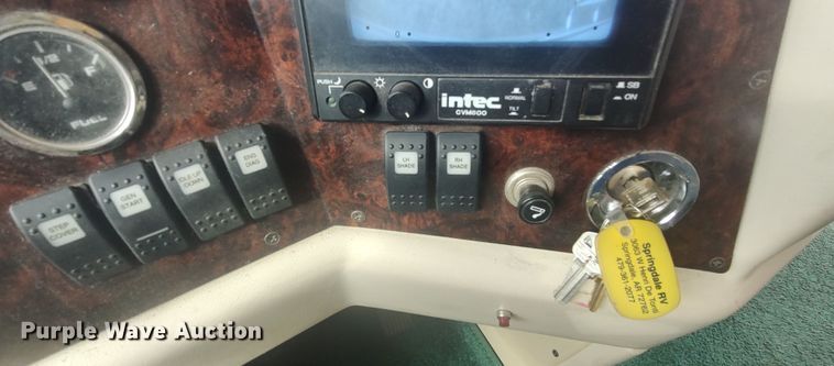 image for item LK9301 2001 Monaco Endeavor  RV