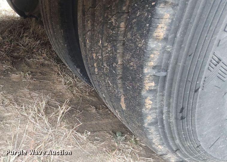 image for item LK9301 2001 Monaco Endeavor  RV