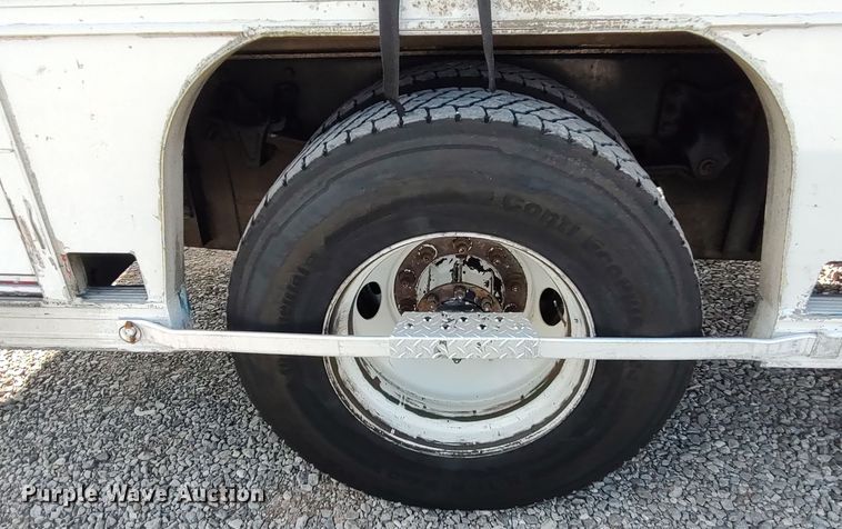 image for item LK9322 2006 Freightliner M2  delivery truck