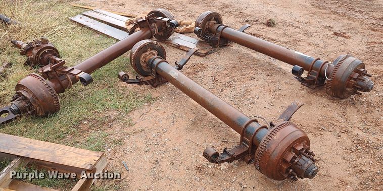 image for item LK9339 (3) axles