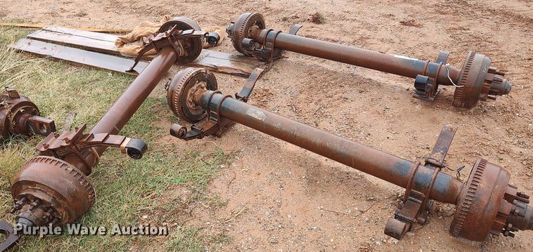 image for item LK9339 (3) axles