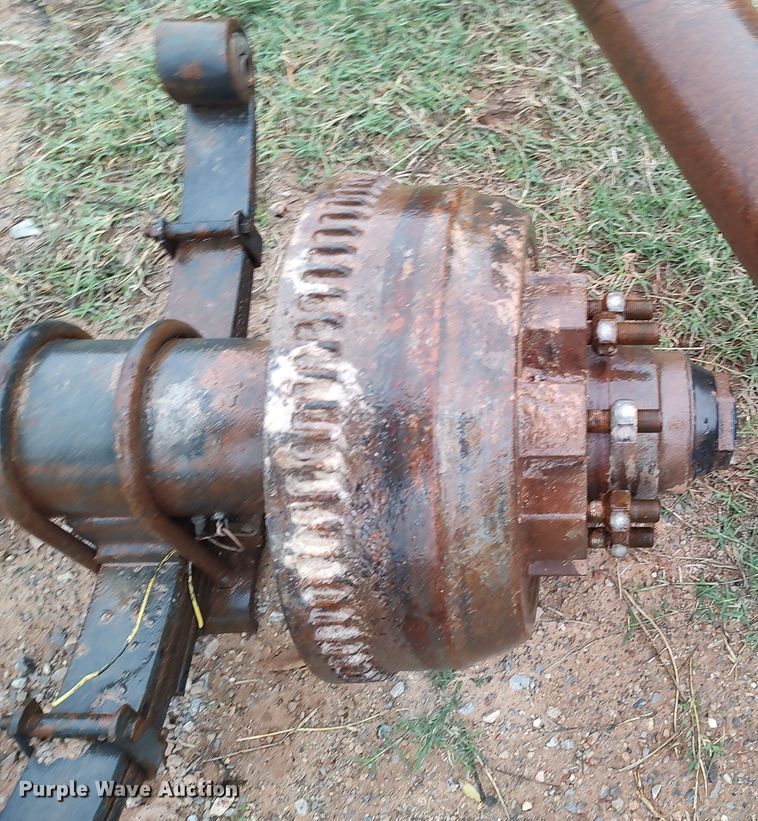 image for item LK9339 (3) axles