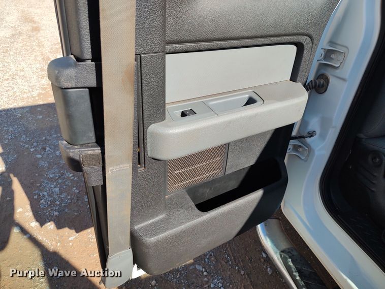 image for item LK9347 2013 Ford F150  SuperCab pickup truck