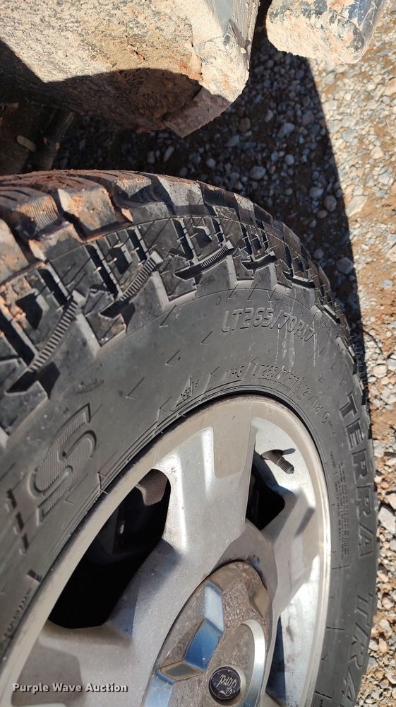 image for item LK9347 2013 Ford F150  SuperCab pickup truck