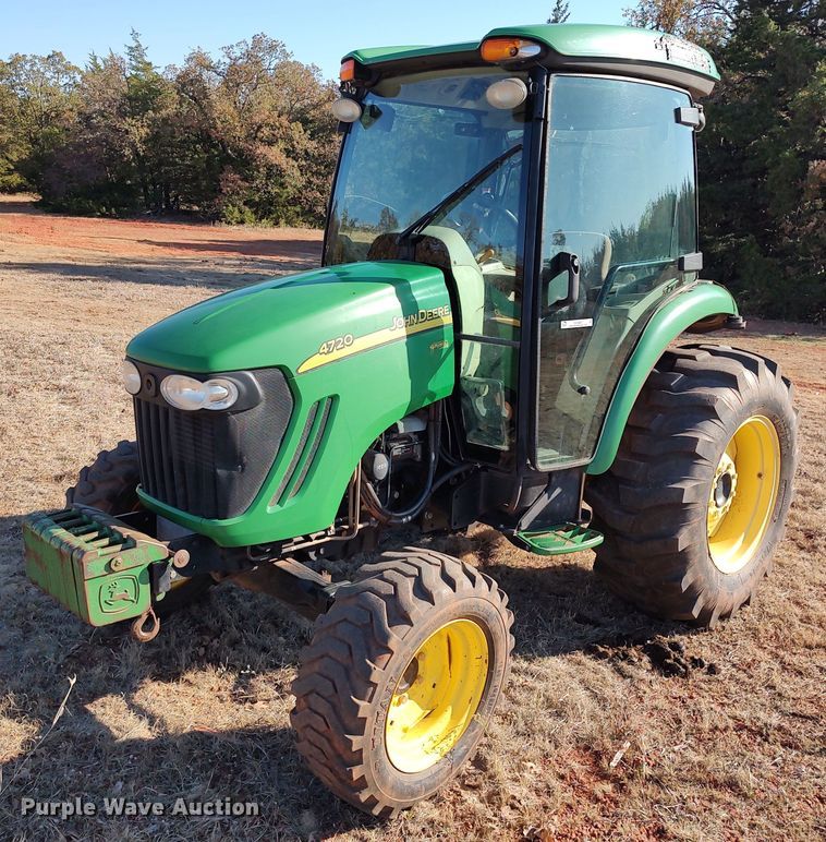 image for item LK9357 2011 John Deere 4720 MFWD tractor