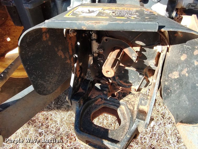 image for item LK9357 2011 John Deere 4720 MFWD tractor