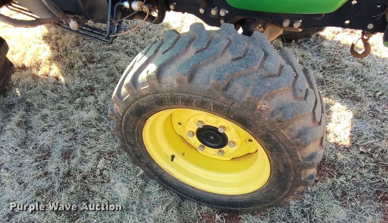 image for item LK9357 2011 John Deere 4720 MFWD tractor