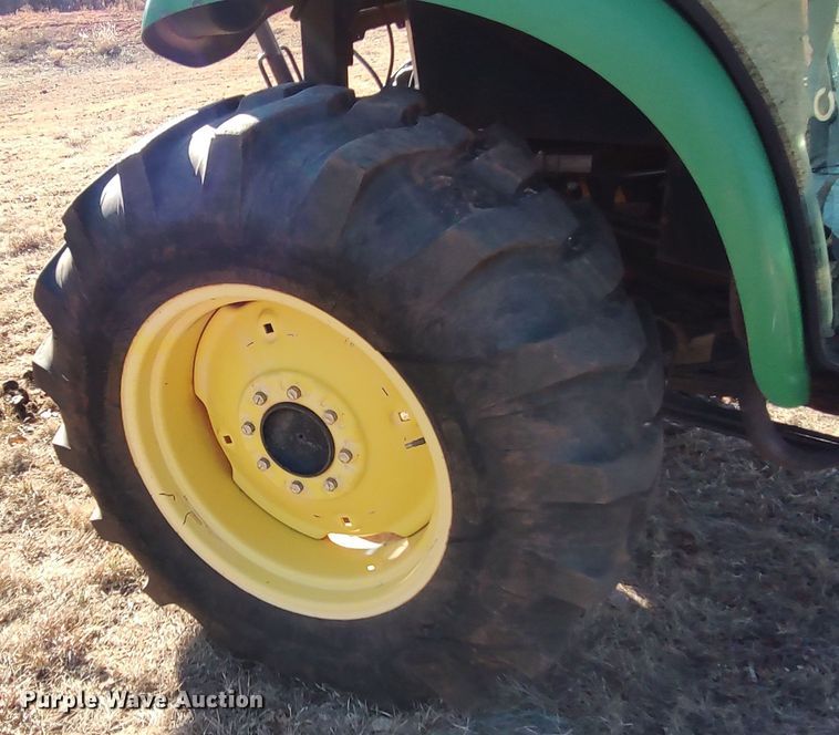 image for item LK9357 2011 John Deere 4720 MFWD tractor