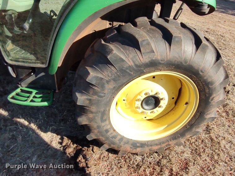 image for item LK9357 2011 John Deere 4720 MFWD tractor