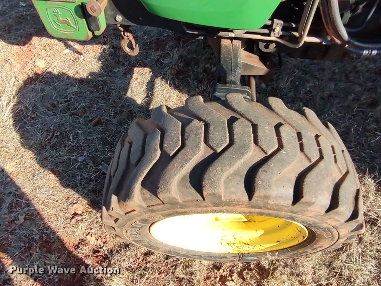 image for item LK9357 2011 John Deere 4720 MFWD tractor