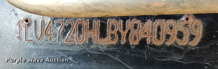 image for item LK9357 2011 John Deere 4720 MFWD tractor