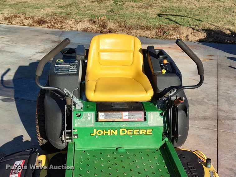 image for item LK9376 2008 John Deere Z425  ZTR lawn mower