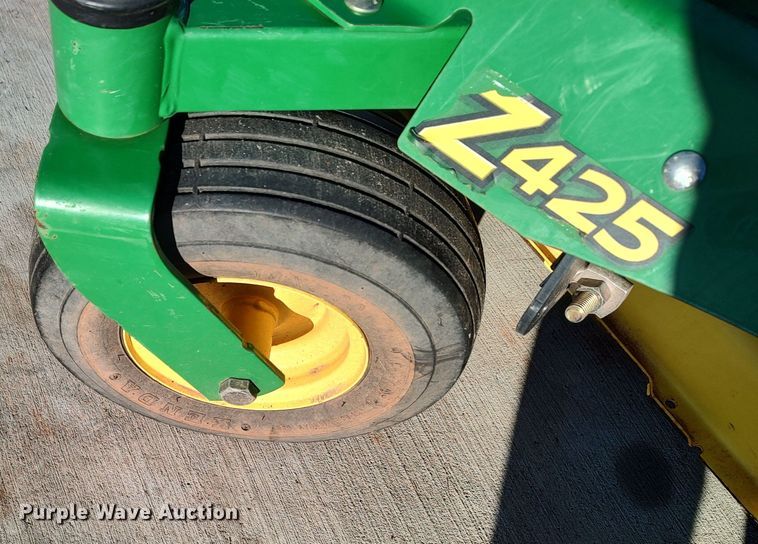 image for item LK9376 2008 John Deere Z425  ZTR lawn mower
