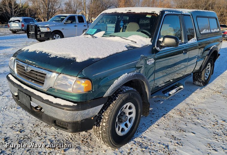 image for item LL9734 1999 Mazda B4000 SE  Cab Plus pickup truck