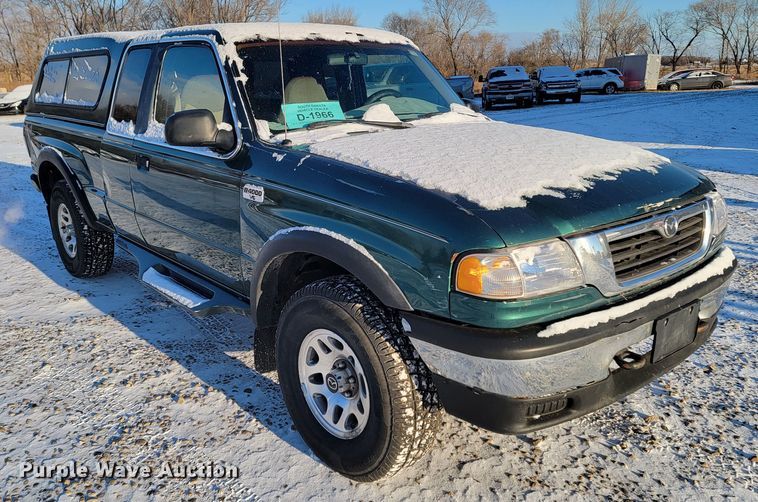 image for item LL9734 1999 Mazda B4000 SE  Cab Plus pickup truck