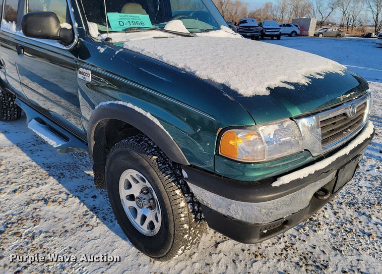 image for item LL9734 1999 Mazda B4000 SE  Cab Plus pickup truck