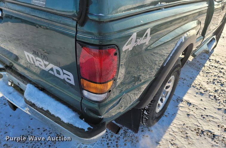 image for item LL9734 1999 Mazda B4000 SE  Cab Plus pickup truck