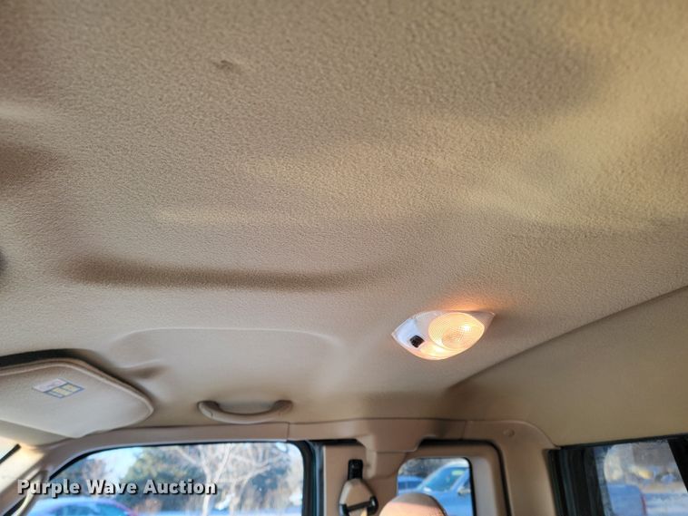 image for item LL9734 1999 Mazda B4000 SE  Cab Plus pickup truck