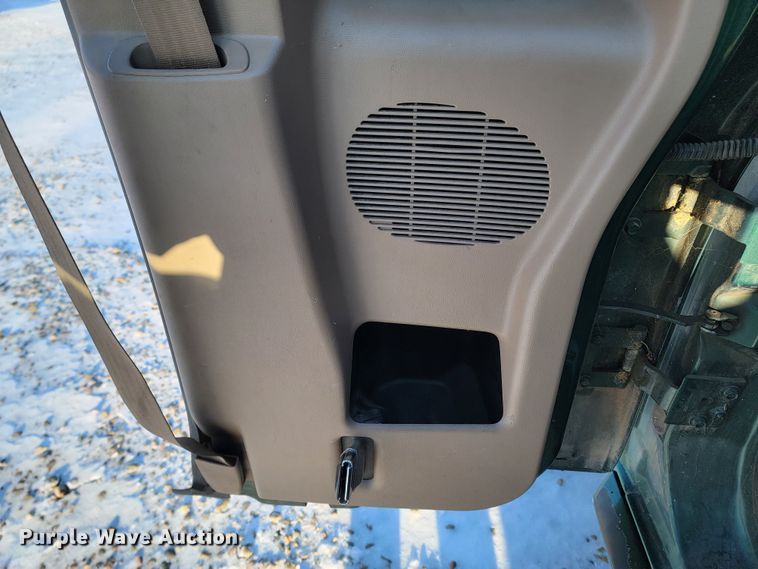 image for item LL9734 1999 Mazda B4000 SE  Cab Plus pickup truck