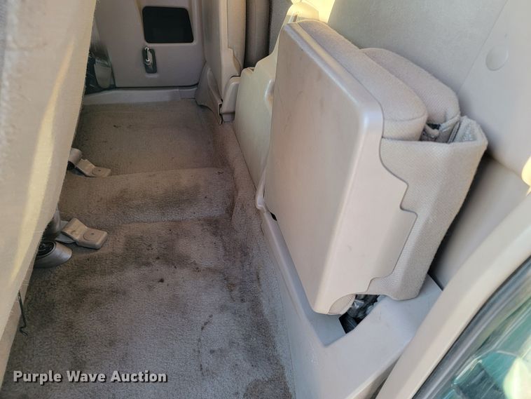 image for item LL9734 1999 Mazda B4000 SE  Cab Plus pickup truck