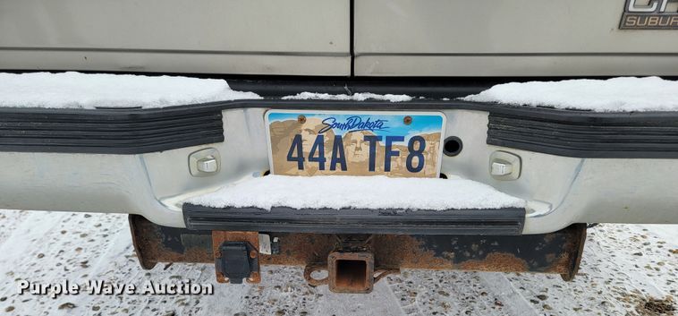 image for item LL9735 1999 Chevrolet Suburban K1500  SUV