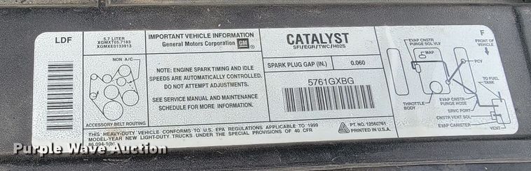 image for item LL9735 1999 Chevrolet Suburban K1500  SUV