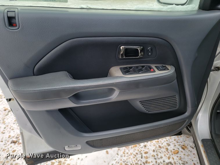 image for item LL9737 2006 Honda Pilot  SUV