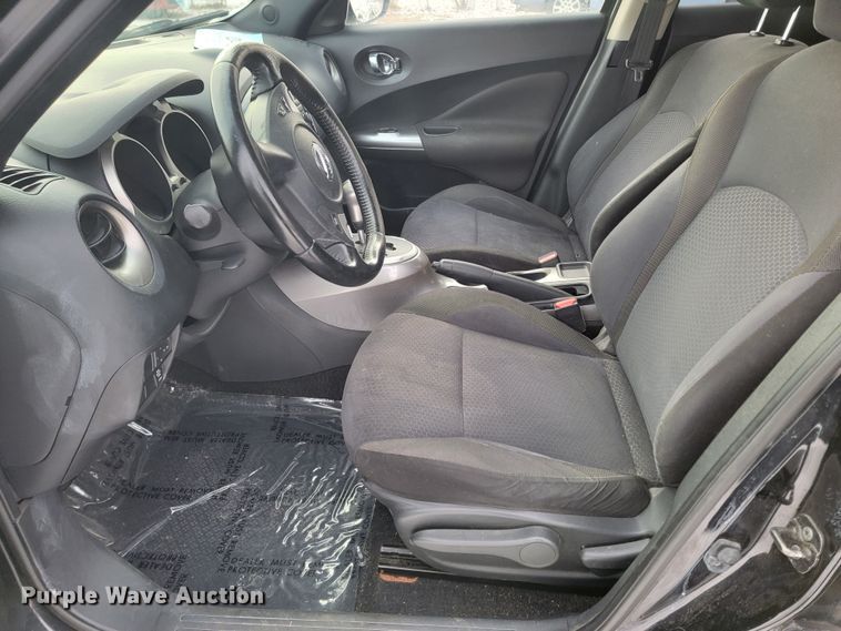 image for item LL9739 2011 Nissan Juke  SUV