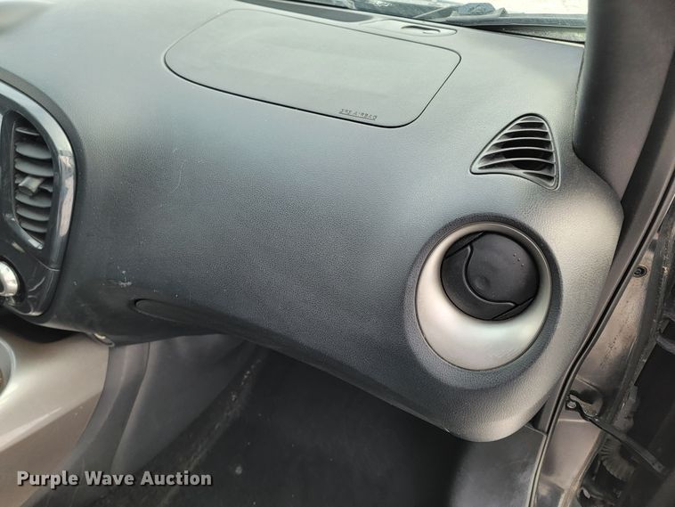 image for item LL9739 2011 Nissan Juke  SUV