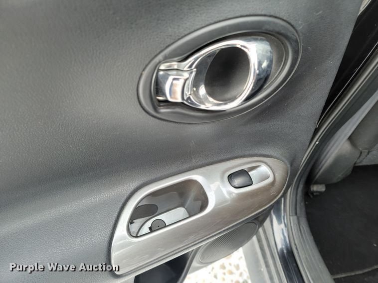 image for item LL9739 2011 Nissan Juke  SUV