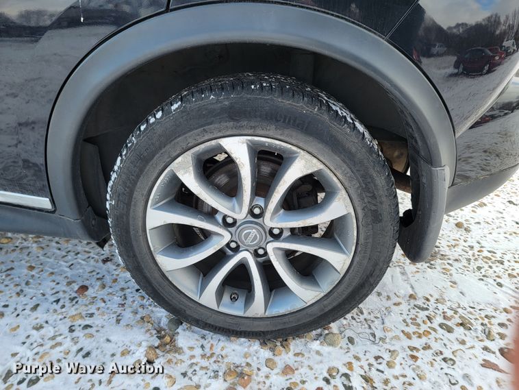 image for item LL9739 2011 Nissan Juke  SUV