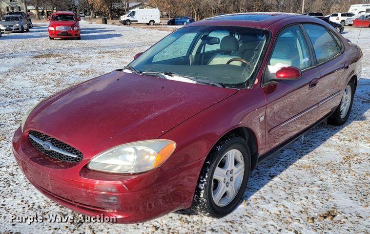 image for item LL9741 2002 Ford Taurus