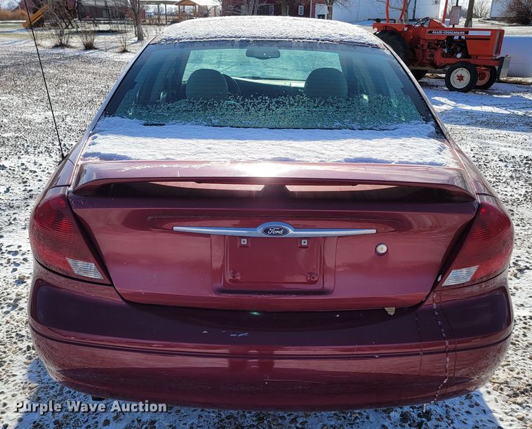image for item LL9741 2002 Ford Taurus