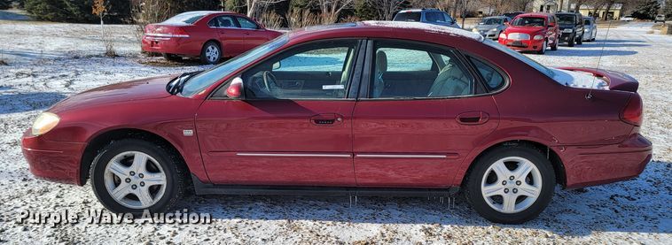 image for item LL9741 2002 Ford Taurus